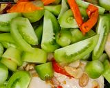 Foto langkah ke 3 dari resep Garang Asem Bumbu Iris.