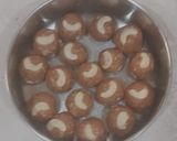 A picture of step 6 of Panjeeri Laddoo.