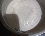 A picture of step 2 of Oreo milkshake.