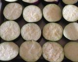 Foto del paso 1 de la receta: Mini pizzas de berrejenas!