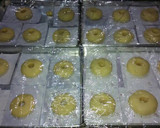 Foto langkah ke 4 dari resep Donat super empuk + tips.