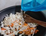 Foto langkah ke 5 dari resep Mie Goreng Kampung.