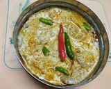 A picture of step 1 of Chingri Bhapa or Steamed Prawns in Coconut Mustard Paste.