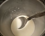 A picture of step 3 of Honey cider onion garlic gravy.