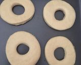 A picture of step 7 of Chocolate donuts.