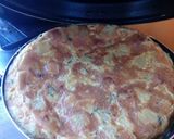 Foto del paso 7 de la receta: Tortilla española con longaniza y un toqué de albahaca