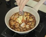 Foto langkah ke 3 dari resep Indomie Ayam Jamur Devina Hermawan.