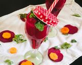 A picture of step 1 of Beetroot and carrot juice (healthy summer drink).