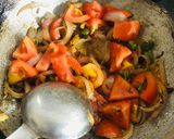 पंजाबी दम आलू(punjabi dam aaloo recipe in hindi) रेसिपी चरण 3 फोटो