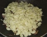 A picture of step 4 of Cheese pasta.
