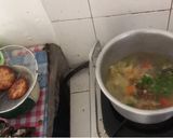 Foto langkah ke 7 dari resep Masakan Anak Kos - Sop Sayur Kentang Wortel Kubis.