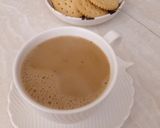 صورة لخطوة 2 من وصفة قهوة بالحليب ☕