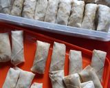 Foto langkah ke 6 dari resep Lumpia isi Sayur.