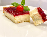 Foto del paso 15 de la receta: Tarta de yogur con mermelada de frambuesas