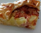 A picture of step 4 of Torta salata di mortadella e patate mortadella and potato pie.