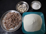 खोवा ओर खजूर की बर्फी (Khoya aur khajoor ki barfi recipe in Hindi)