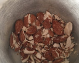 Foto del paso 3 de la receta: Barritas de avena y frutos secos (sin horno)