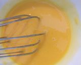Une image de l'étape 2 de Gâteau à la crème et aux fruits de saison.