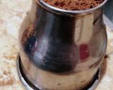 صورة لخطوة 2 من وصفة 🦋 قهوة صباحية بالهيل 🦋☕