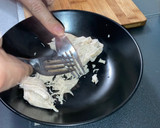 Foto del paso 3 de la receta: Carne de Pollo Deshilachada/Desmechada