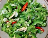 Foto langkah ke 5 dari resep Oseng Pare Teri.
