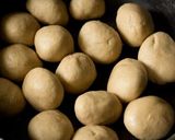 A picture of step 5 of Litti chokha.