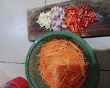 Foto langkah ke 1 dari resep Oseng-Oseng Wortel Pedas.