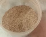 A picture of step 1 of Flak seeds veg chilla.