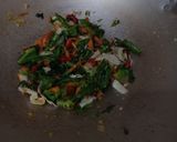 Foto langkah ke 8 dari resep Bihun goreng.