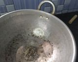பிளேன் முட்டை நூடுல்ஸ் (Plain muttai noodles recipe in tamil) ரெசிபி ஸ்டேப் 3 புகைப்படம்