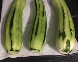 Une image de l'étape 1 de Courgettes au thon et Câpres à la sauce tomate au cookéo ou pas.
