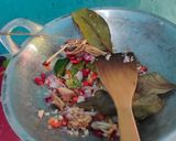 Foto langkah ke 7 dari resep Nasi bakar cumi asin.