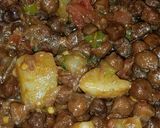 A picture of step 4 of Masala chana chat.