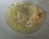A picture of step 5 of Besan bread pakode.