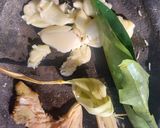 Foto langkah ke 2 dari resep Sop Ayam super simpel.