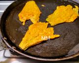 A picture of step 3 of Pumpkin Flower Fritters.