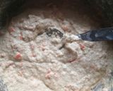 A picture of step 1 of Oats uttapam.