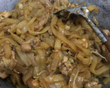 Foto langkah ke 8 dari resep Kwetiau Goreng.