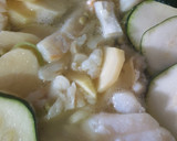 Foto del paso 5 de la receta: Bacalao con patatas en salsa verde