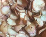 Foto langkah ke 2 dari resep Keripik ubi sambalado.