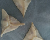 Foto del paso 4 de la receta: Empanadillas de carne, queso de cabra y mermelada de pimientos