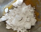 A picture of step 2 of Mango Cake😋.