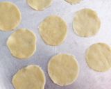 Foto langkah ke 2 dari resep Pastel mini abon.