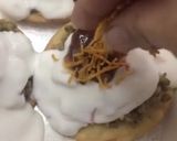 A picture of step 5 of Sev Papri Chat.