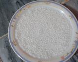 A picture of step 1 of Tapioca trifle.