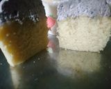 Foto langkah ke 6 dari resep Classic (Vanilla) Cupcake.