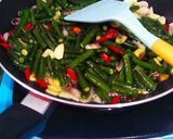 Foto langkah ke 4 dari resep Oseng Kacang panjang, Tempe, Teri.