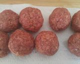A picture of step 5 of Deep fried cheese burger balls.