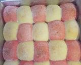 Foto langkah ke 9 dari resep Roti sobek merah putih.