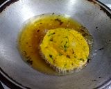 A picture of step 2 of Methi Puri.